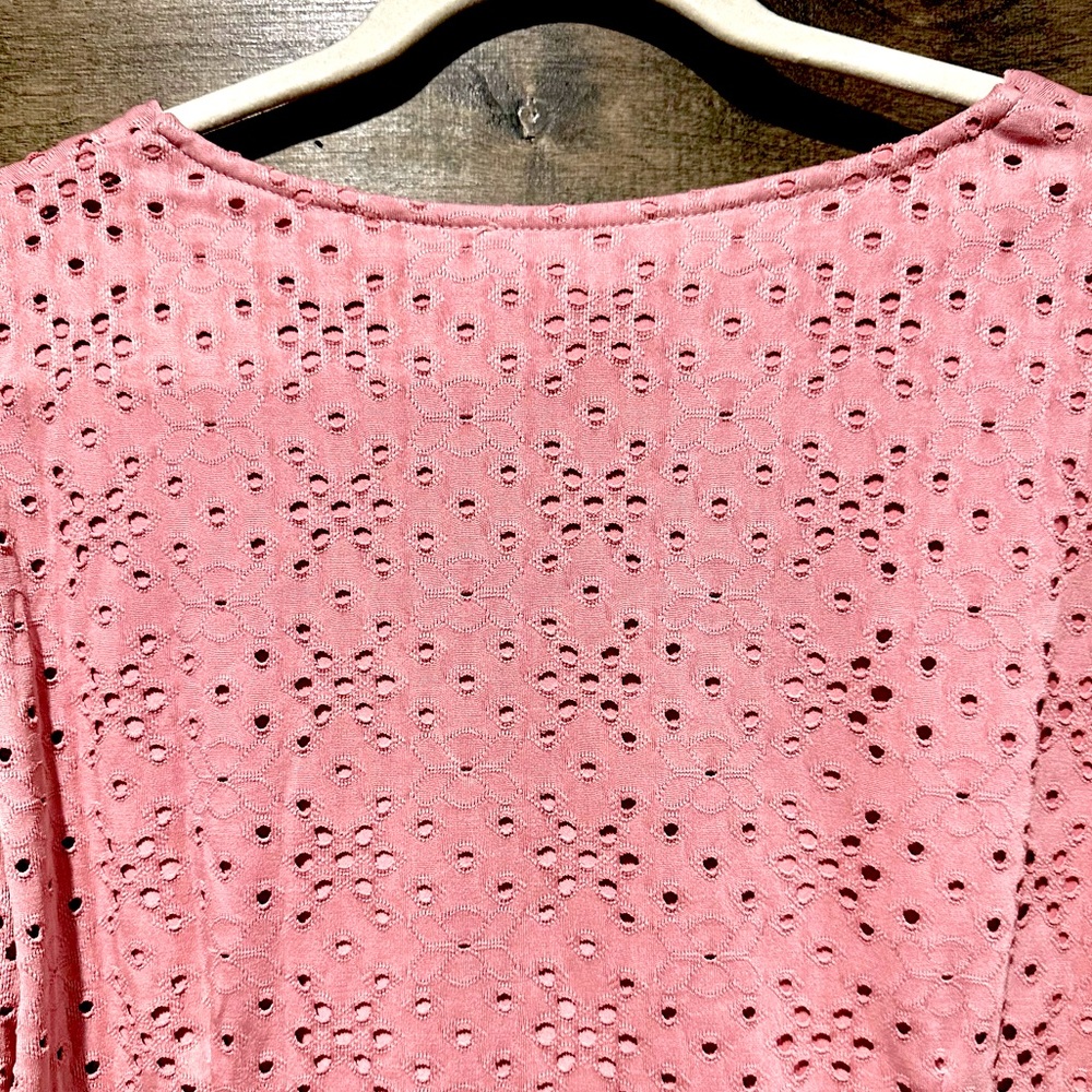 NWOT The Shirt Brand Pink Short Sleeve V-Neck Blouse - Picture 8 of 16